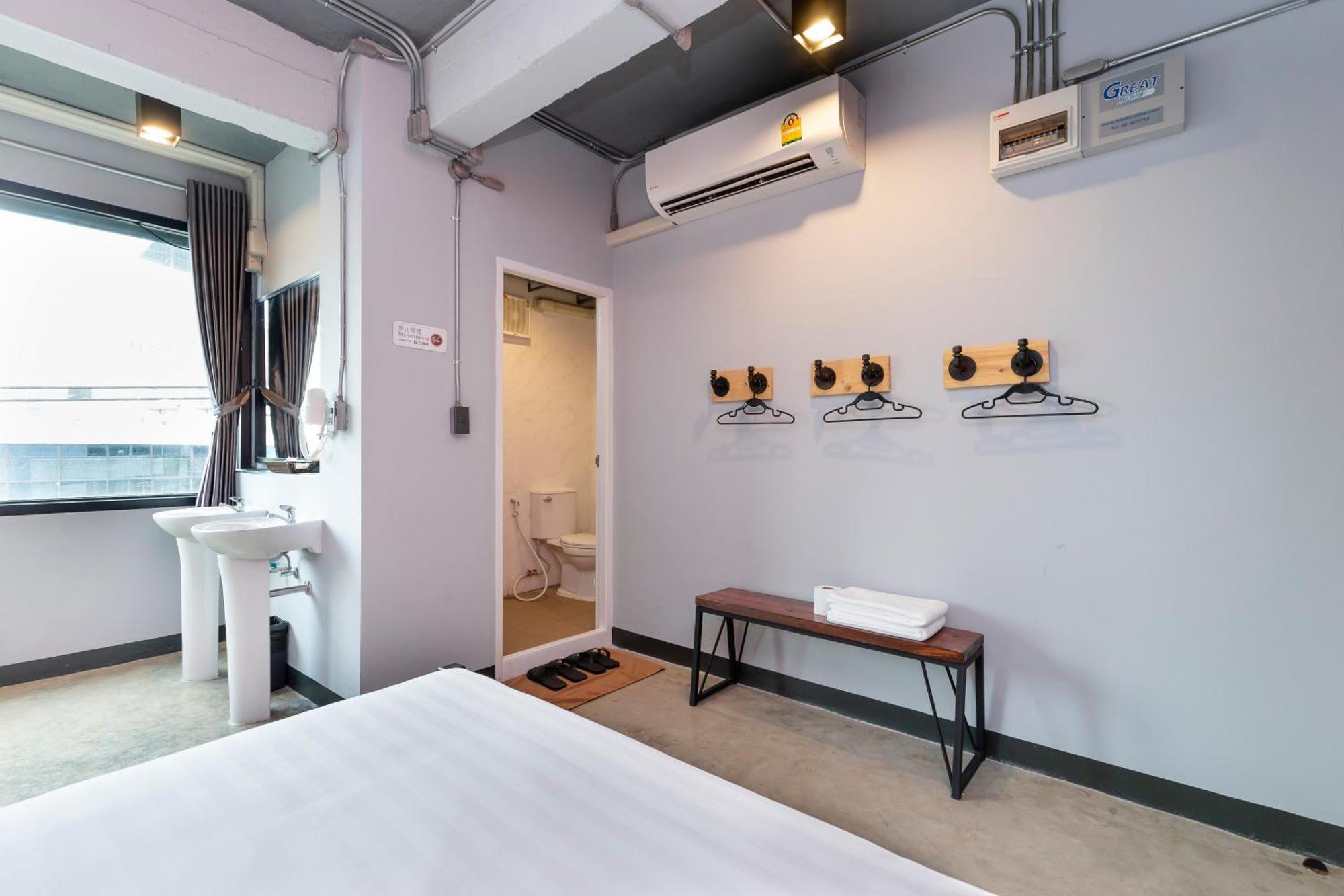 Rest24 Residence Bangkok Pokoj fotografie